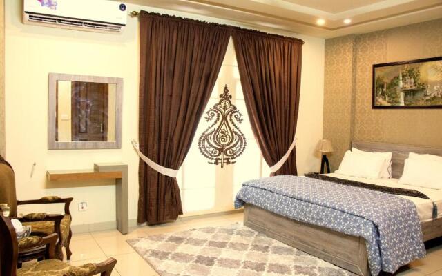 Executive 3 Bedrooms Apartment In Bahria Town