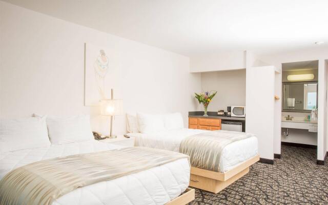 Periwinkle Inn