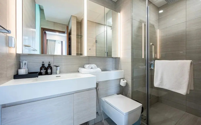 The Metropole The Galleria The Crest