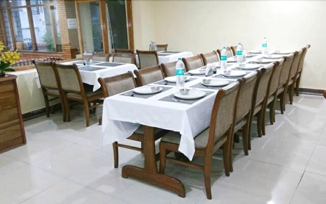 Hotel Rajhans