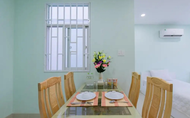 7S Hotel Rainy House