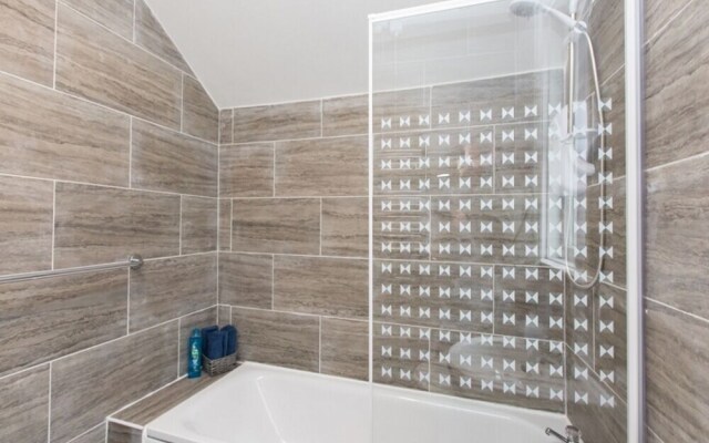 Town House @ Wistaston Road