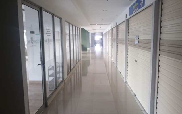 EXPRESS O 91863 Mekarwangi M-square Apartment By Santosa Property
