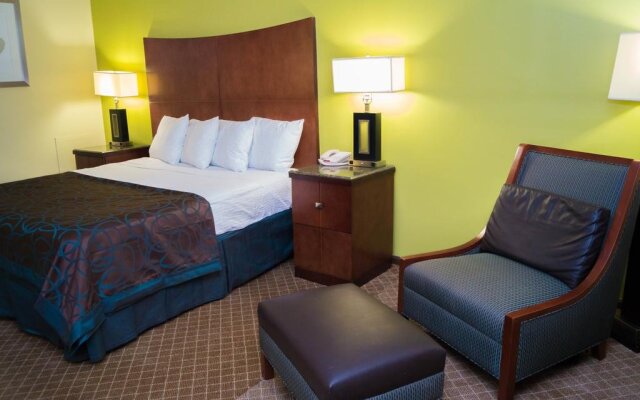 Sullivan Trail Inn & Suites