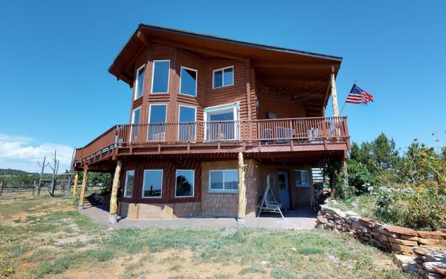 Juniper Ridge Family Cabin