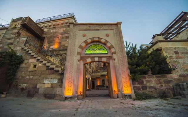 Vineyard Cave Hotel