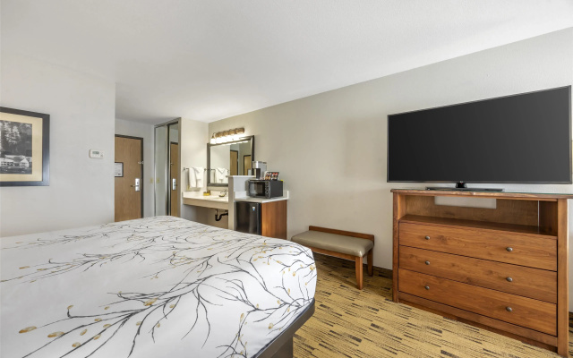 Best Western Plus Columbia River Inn