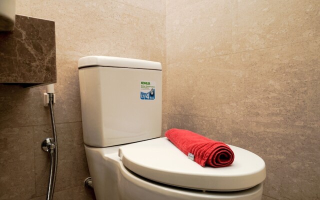 Comfort and Clean Studio Menteng Park Apartment