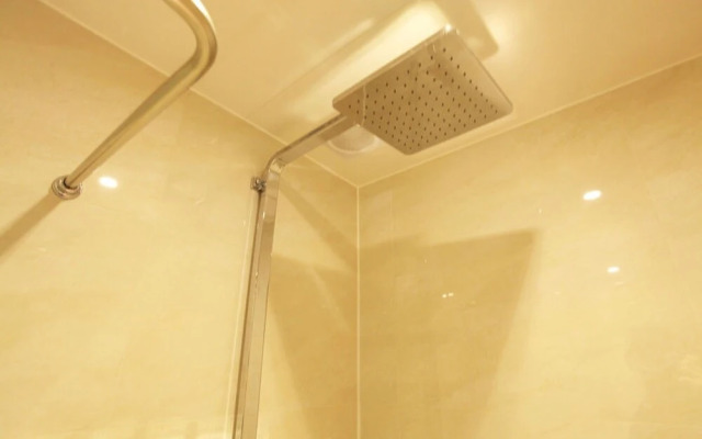 Yeongdeungpo Jardin Hotel