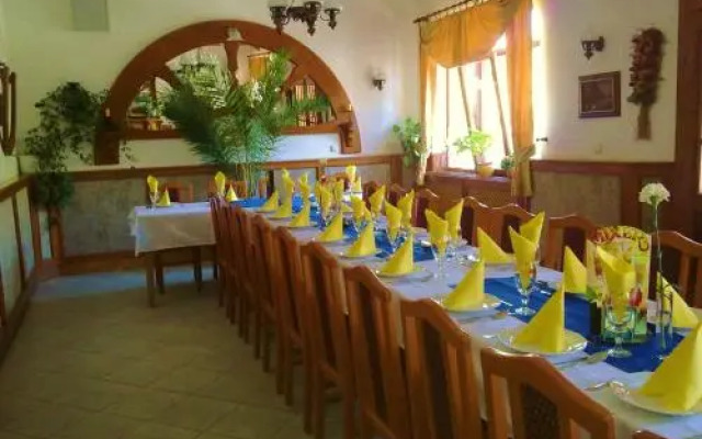 Park Panzió és Étterem