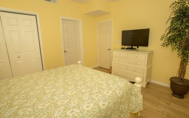 Waterview Towers 832 - 3 Br Condo