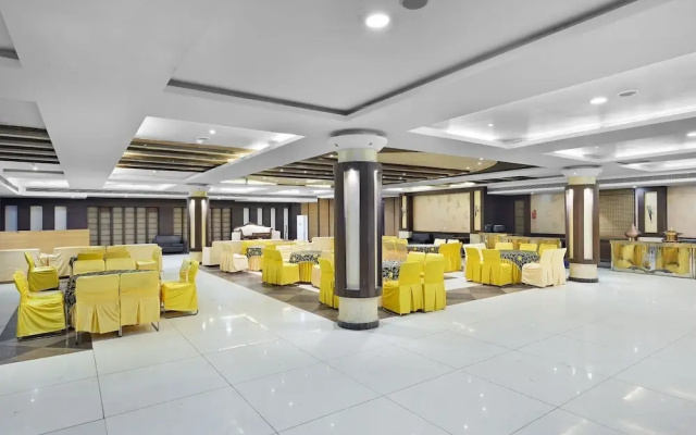 Hotel Paras