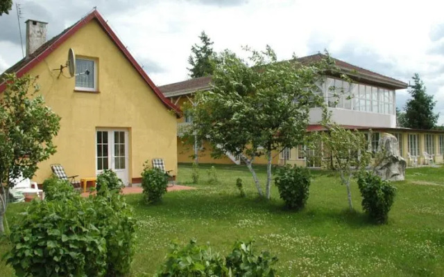 Pensjonat Stadnina Red Lion Farm