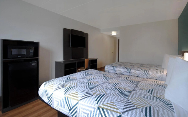 Motel 6 Merrillville, IN