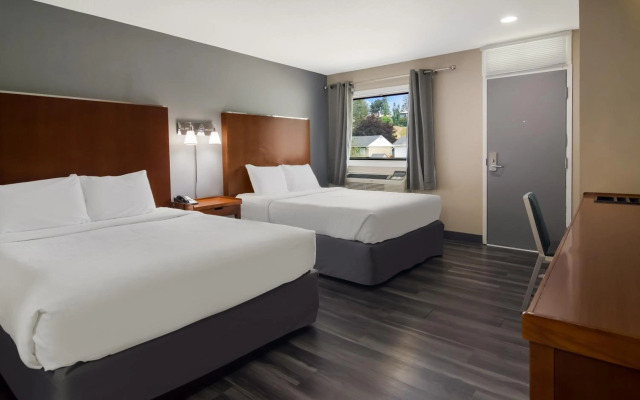 Canadas Best Value Inn & Suites Kamloops