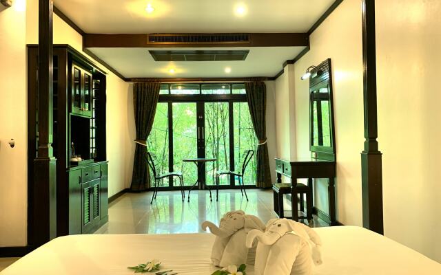 Sand Sea Beach Resort