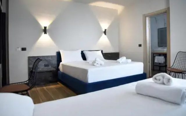 Gogo's Boutique Hotel