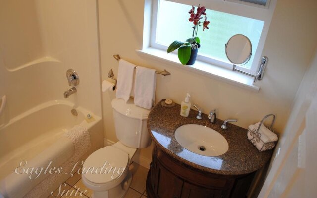 Corbett Guest Suites