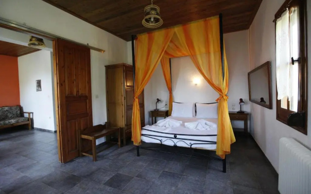 Guesthouse Rousis