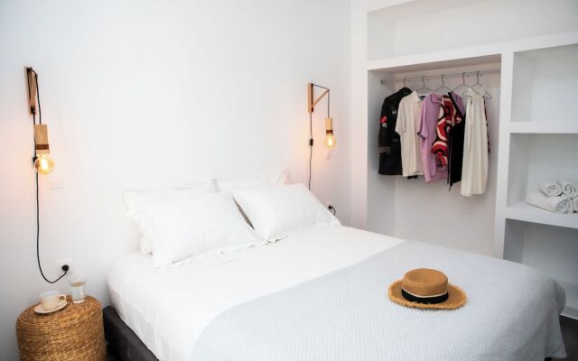 White Cave Villas Residence