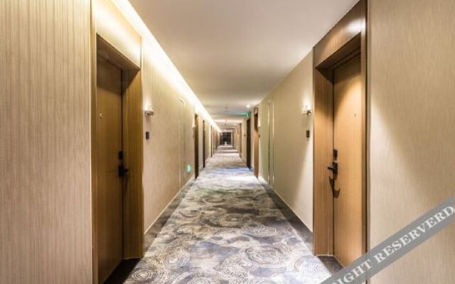 Orange Hotel (Suzhou Dongsha Lake, Xiandai Avenue)