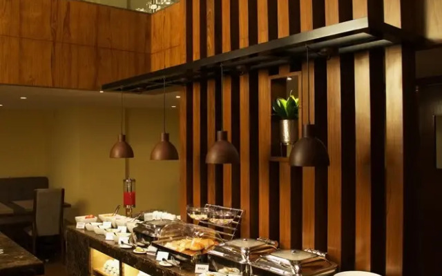 Hotel Grand Kadamba