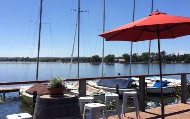 Lake Wendouree Luxury Apartments on Webster