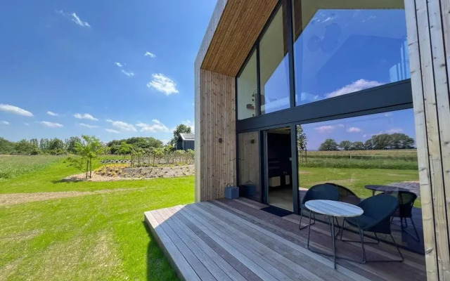 Romantic Holiday Home With Shared Pool