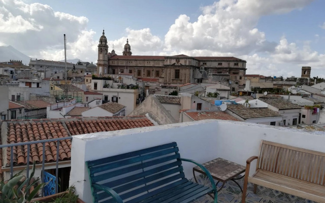 casa in palazzo Graffeo Eva