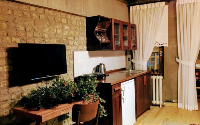 Maria Balat Hotel