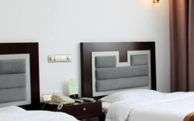 Qianyuan Jingyang (Eastern King) Hotel