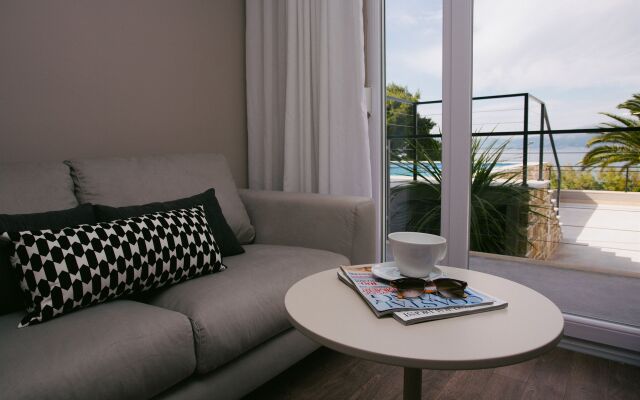 Hotel Osam