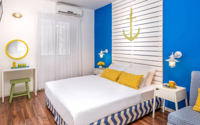 Gesher HaZiv TravelHotel