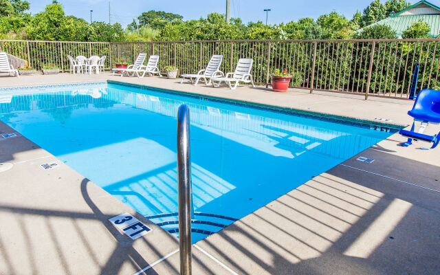 Red Roof Inn & Suites Oxford