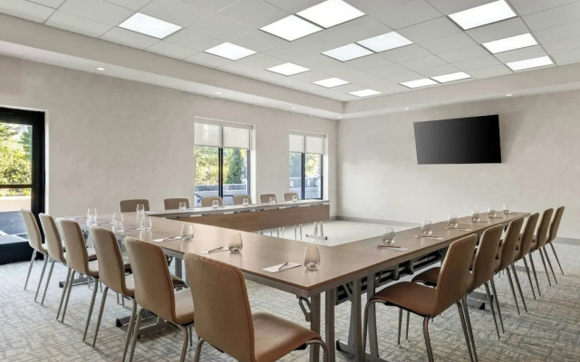 Residence Inn by Marriott Melville