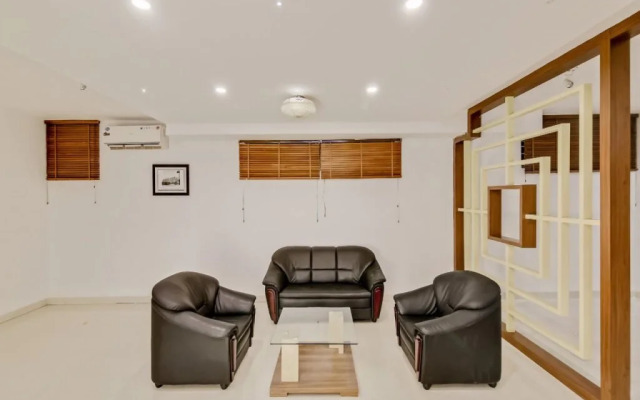 The Grand Continent by OYO Rooms