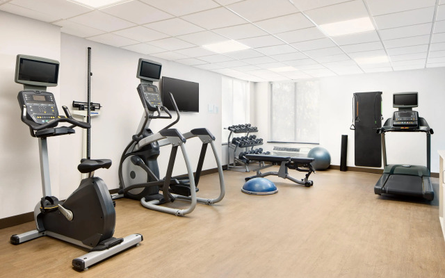 Holiday Inn Express & Suites Atlanta - Tucker Northlake by IHG