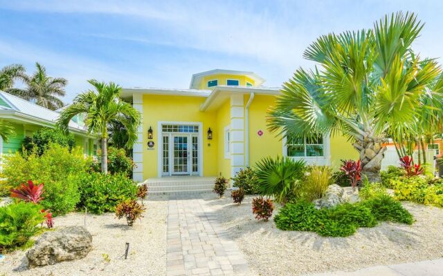 The Pool House by SKLRP