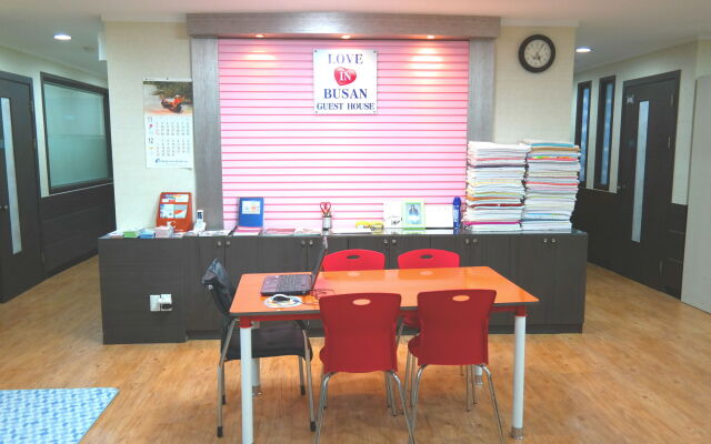 Love In Busan Guesthouse