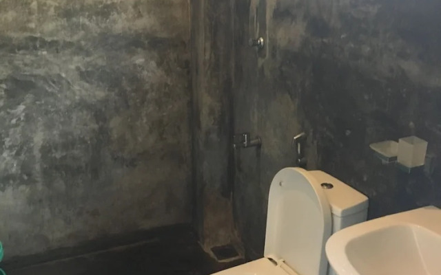 Colombo Beach Hostel