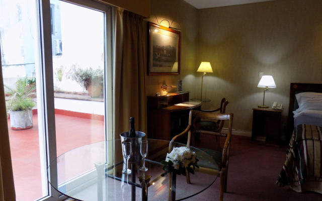 Mayflower Suites