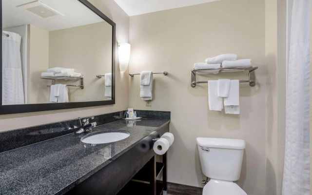 Comfort Suites Knoxville East