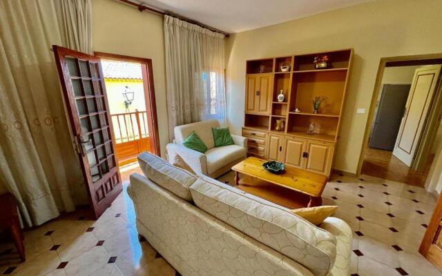 Lovely spacious apartment in the center - Vilaflor