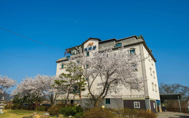 Yeoju Riverview Motel