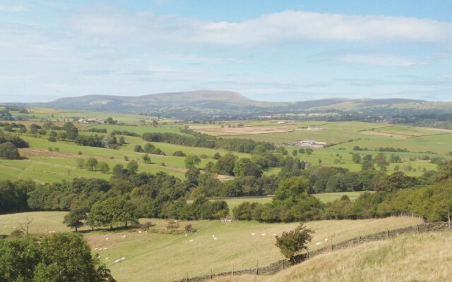 Gisburn Forest Lodge