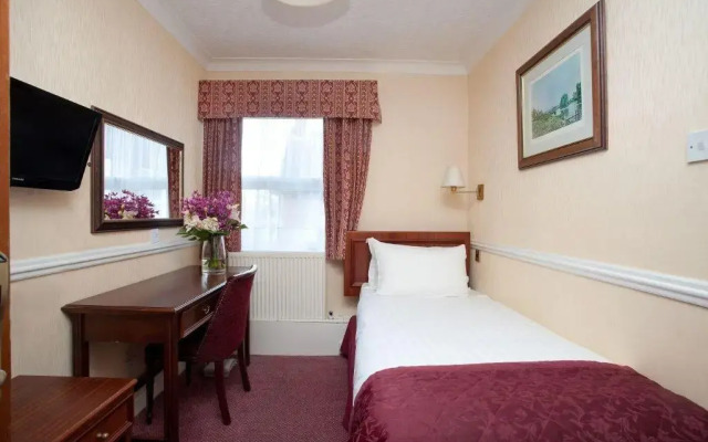 The Victoria Hotel