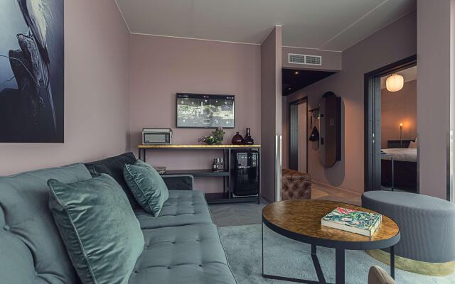 Best Western Plus Fort Worth Forest Hill Inn & Suites