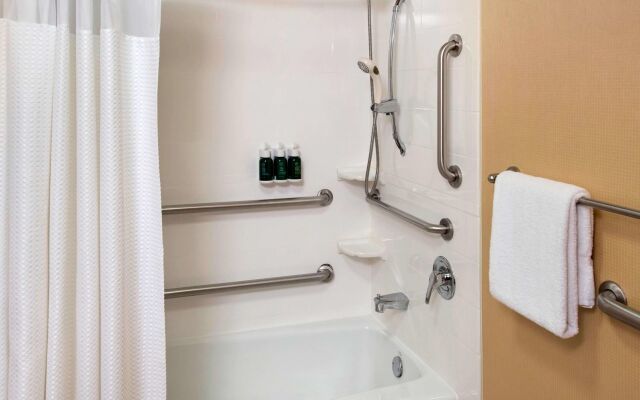 Comfort Inn & Suites Arlington Heights - Buffalo Grove