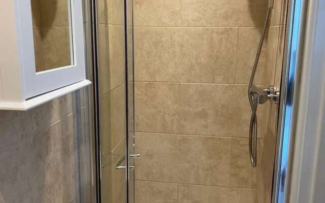 Charming 1-bed Studio in Coventry
