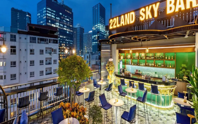 22Land Hotel Saigon